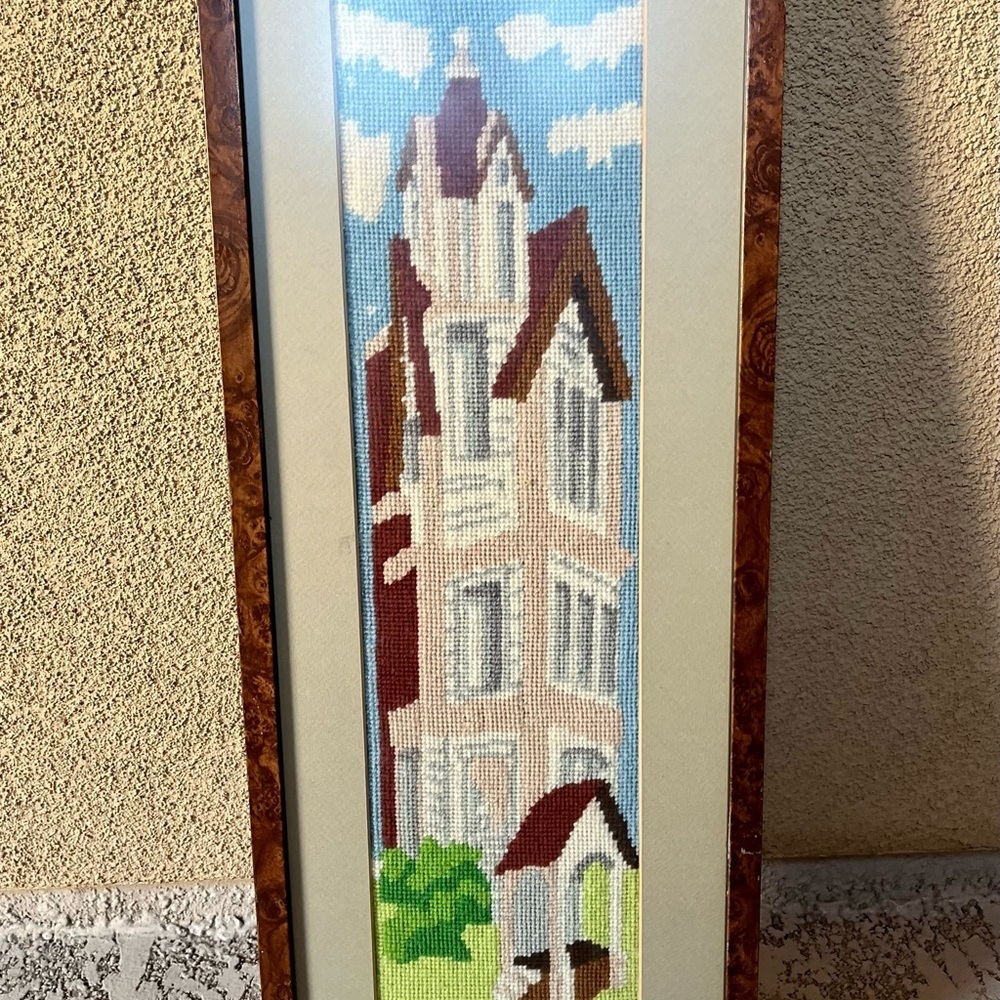 Vintage framed needlepoint European picture 11/28 inch